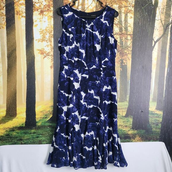 Talbots Dresses & Skirts - Talbots Womens Size 8 Midi Dress Blue Floral Zip Back Lined Ruffle Hem